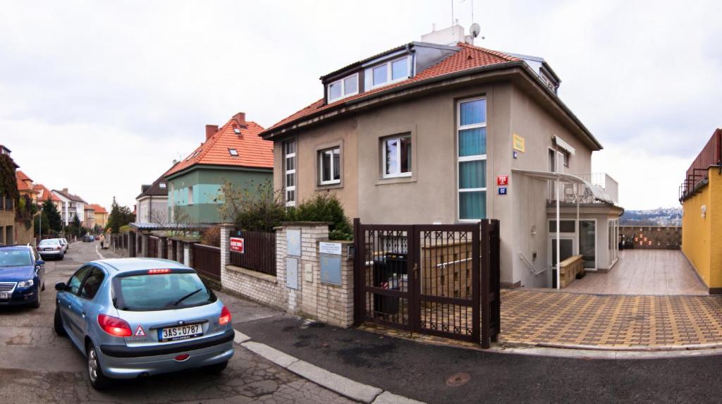 pensión Nika Praga Exterior foto